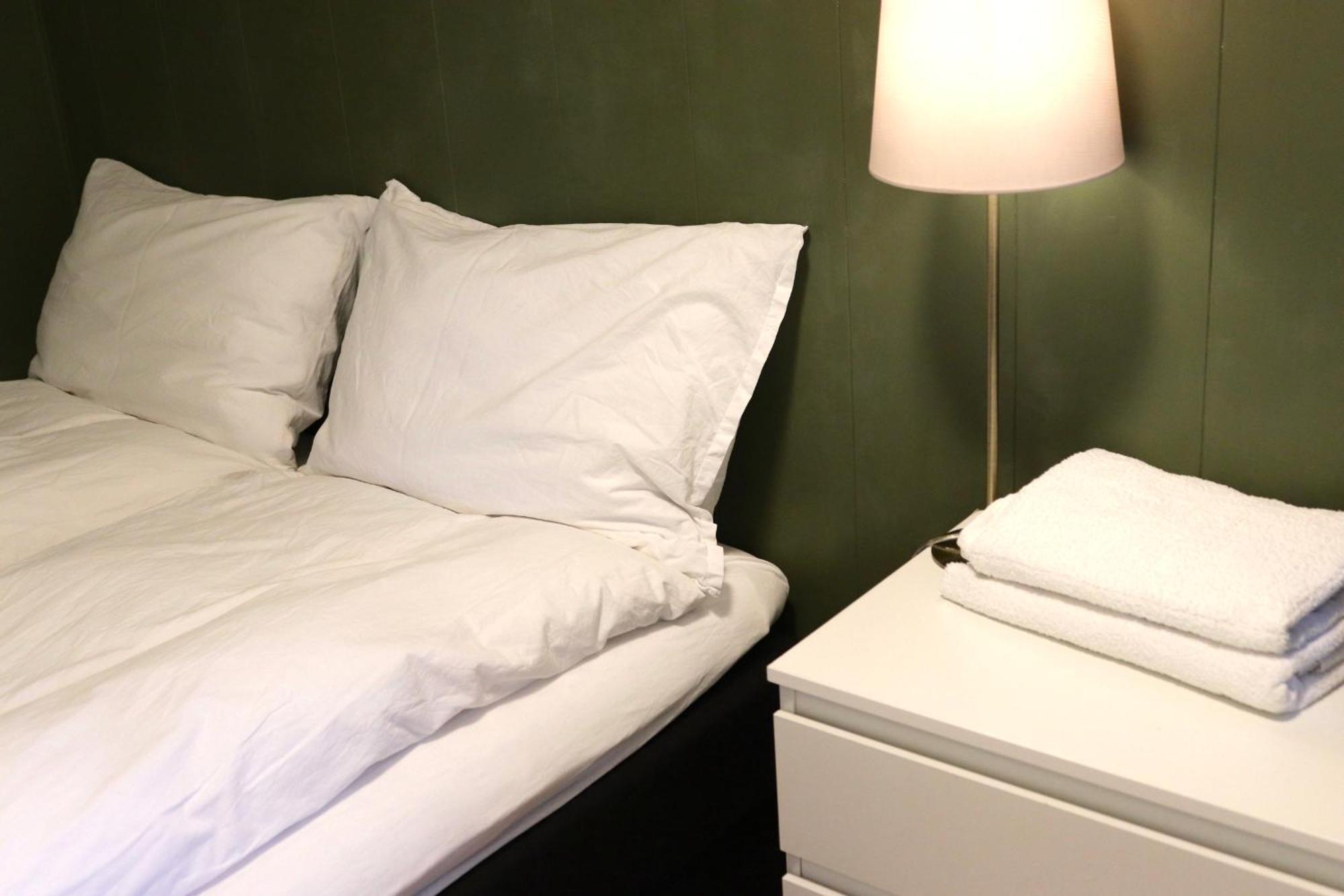 Les Apartment *